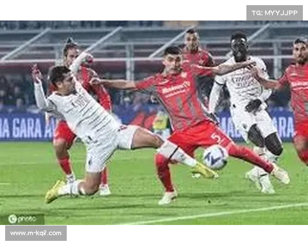 塞维利亚遭遇严重伤病潮，马尔考停赛影响排兵布阵