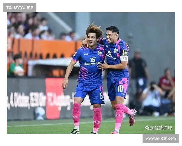 美因茨主场0-0闷平奥格斯堡,防线危机下艰难取分 美因茨主场0-0闷平奥格斯堡,防线危机下艰难取分